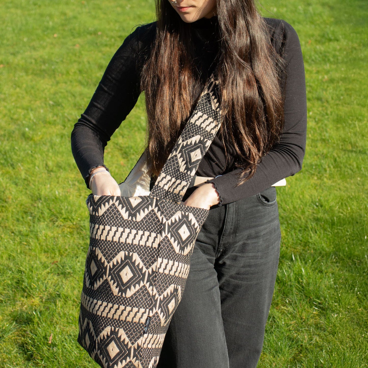 Bolsos Jacquard Naturales – Telar del Desierto – Bolso Tote Nómada